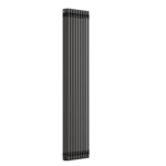 Close-up of raw metal finish and 3-column profile on the 1800mm x 425mm radiator